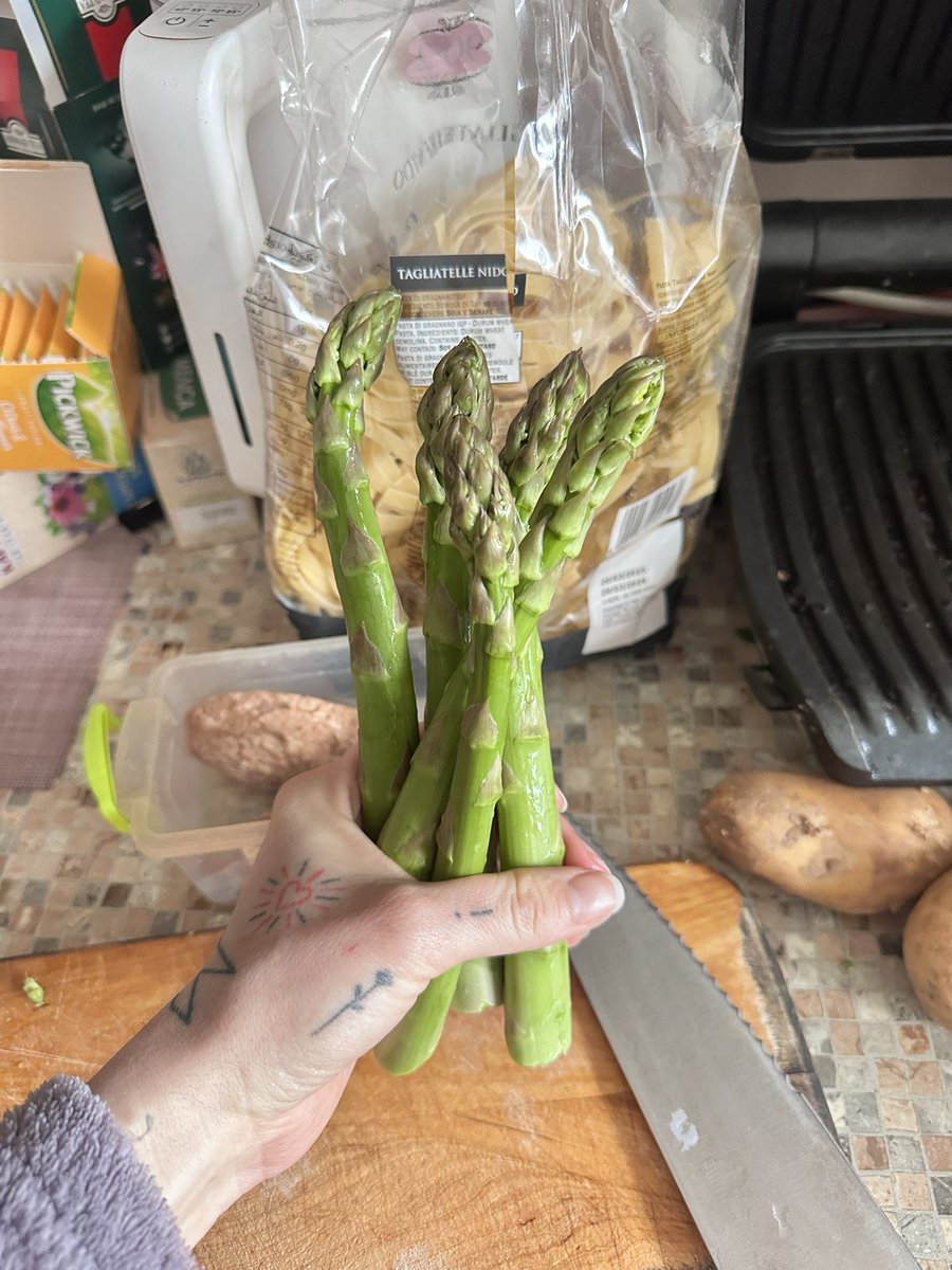 Дуже сексі спаржа, перевірено👌