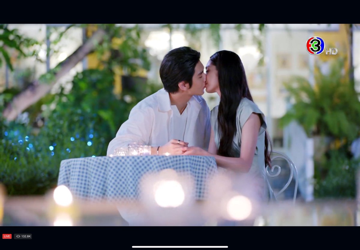 ixginggg02's tweet photo. โอ้ยยยยยยยย 😍
 #เมื่อตะวันลับฟ้าตอนจบ https://t.co/LuvvFdLvcb