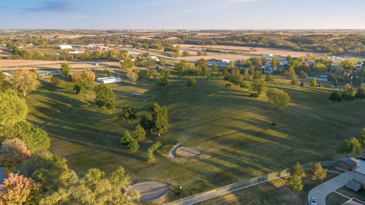 ForeIowa's tweet photo. @MidwestGolfJake Now, if we can get a big crew to go battle the Sand Greens at Wellman Golf Club. 👌
#stompinggrounds https://t.co/x61ogkeav4