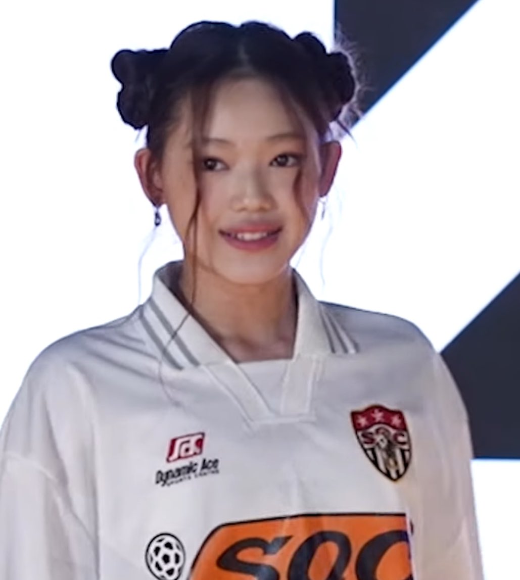 YGNGGUNION's tweet photo. [PROFILE] YG NEW GIRL GROUP MEMBER 1 

Name- EVELLI 
AGE-15 (03.29.2010)
BORN-AUSTRAILIA  
MBTI - ENFJ  - NATURAL LEADER  
LANGUAGES- ENG, KOR, SPANISH 
TRAINING PERIOD - 2 YEARS  
POSITION- ALL ROUNDER

EVELLI  IS THAT GIRL
#EVELLI_NEXTMONSTER
#YG_넥스트몬스터 https://t.co/EnS42GW2hh