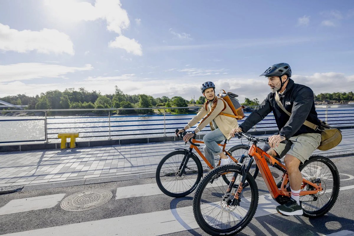 .<a href="/Vapaus_io/">Vapaus</a> Founder Mikko Ampuja reveals what happened when Finland made cycling a work perk.

Read more: zagdaily.com/featured/what-…