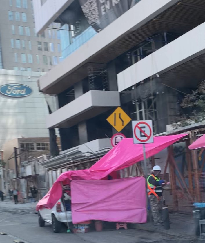 Altoalacorrupcioncdmx (@cdmxdenunciac) on Twitter photo De verdad esto parece burla. Auto mas que estacionado en lugar prohibido en Circuito Interior Jose Vasconcelos esquina eje 4 Benjamin Franklin en la colonia condesa en <a href="/AlcaldiaMHmx/">Alcaldía Miguel Hidalgo</a> <a href="/UCS_GCDMX/">Unidad de Contacto del Secretario SSC CDMX</a> pueden venir a retirar esta auto y si se puede el puesto del carril de transporte De verdad esto parece burla. Auto mas que estacionado en lugar prohibido en Circuito Interior Jose Vasconcelos esquina eje 4 Benjamin Franklin en la colonia condesa en <a href="/AlcaldiaMHmx/">Alcaldía Miguel Hidalgo</a> <a href="/UCS_GCDMX/">Unidad de Contacto del Secretario SSC CDMX</a> pueden venir a retirar esta auto y si se puede el puesto del carril de transporte