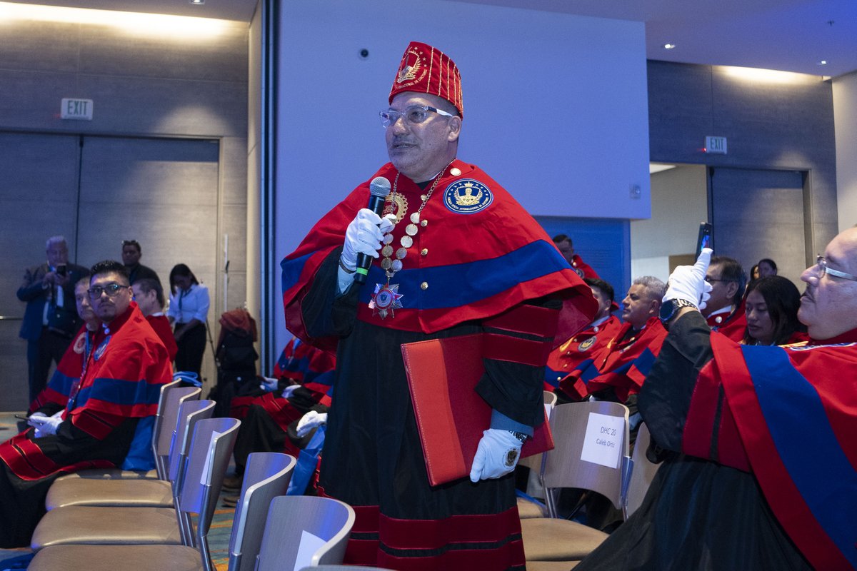 Doctores que recibieron la Colegiatura Oficial Internacional de Doctor Honoris Causa (Parte 8) en la XII Ceremonia Internacional de Colegiación realizado Colombia:

Dr. Jorge Salazar Mejía
Dra. Ingrid García Vásquez
Dra. Nadia Espinoza Riveros
Dr. Julio Tejerina Guerra