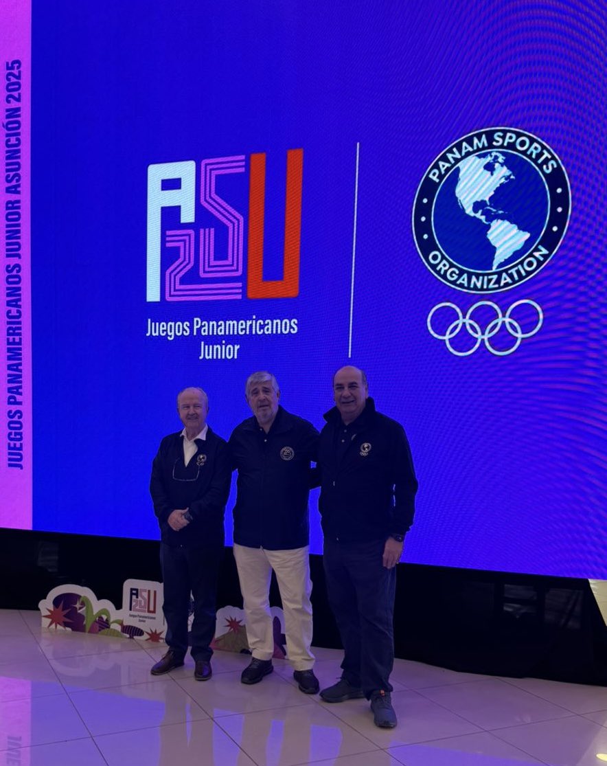 Tres integrantes del Directorio del COCH se encuentran en Asunción 🇵🇾 en las reuniones previas a los Juegos Panamericanos Junior 2025. 
Nuestro Presidente, Miguel Ángel Mujica, como presidente de la Comisión de Seguimiento; nuestro Tesorero, Rodrigo Moreno, como integrante de la