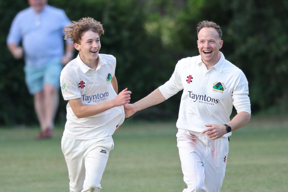 Voneus Village Cup 🏏 (@thecricketernvc) on Twitter photo You can also read <a href="/philipw65/">philip wilcox</a>'s report from <a href="/AstonInghamcric/">🏏Aston Ingham Cricket🏏</a>'s Herefordshire & Powys group win, where Frankie Gooding gave his dad Alexander an early Father's Day gift...
The great and the Gooding: Death bowler son seals one-run win for captain dad
nationalvillagecup.com/the-great-and-… You can also read <a href="/philipw65/">philip wilcox</a>'s report from <a href="/AstonInghamcric/">🏏Aston Ingham Cricket🏏</a>'s Herefordshire & Powys group win, where Frankie Gooding gave his dad Alexander an early Father's Day gift...
The great and the Gooding: Death bowler son seals one-run win for captain dad
nationalvillagecup.com/the-great-and-…