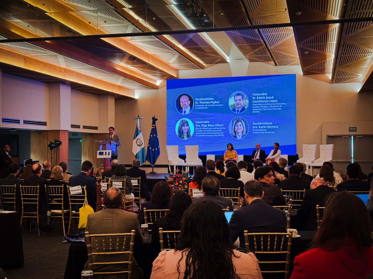 Olga Baus, Jefe de Unidad  para America Latina de <a href="/EU_Partnerships/">EU International Partnerships 🇪🇺</a> señala que el #ForoDeInversionesMotagua que se celebra hoy y mañana en el Centro de Convenciones de <a href="/AGEXPORTGT/">AGEXPORT</a> es el primero de su tipo en América Latina  para impulsar acciones de economía circular entre 🇪🇺 y 🇬🇹