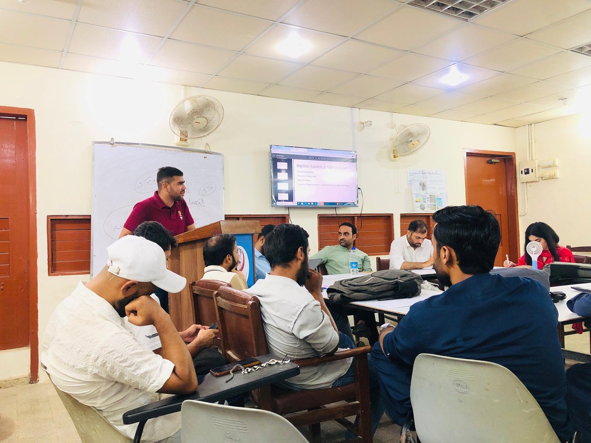 saeedawan989's tweet photo. Had the opportunity to present my book review on Conflict and Diplomacy in the Middle East. Grateful to my group for the support and special thanks to our Course Incharge, Sir Hidayat, for the motivation and guidance! #BookReview #InternationalRelations https://t.co/z07VDDIUKc