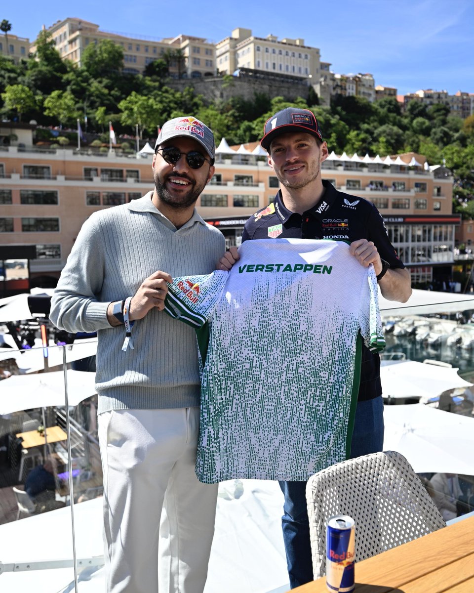 Falcons, Red Bull ile sponsorluk anlaşması imzaladı.