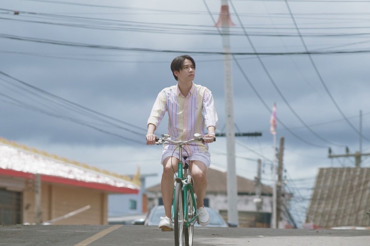 ถึงคราวป๊าต้องออกไปเลี้ยงไอรวยบ้างละ
วันนี้วันพักผ่อน ตางตางจะทำไรอยู่ที่เกาะน้าาา

#ThatSummerSeries
#GMMTV