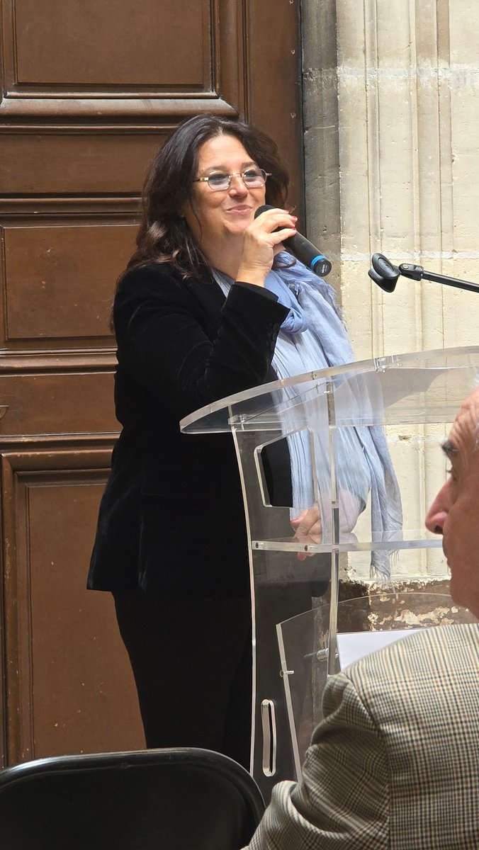 FrederiFerlicot's tweet image. Inauguration de la restauration des décors de la chapelle de la Vierge et des reliefs sculptés de l&apos;église Saint-Merry en présence du Maire de Paris Centre Ariel Weil, de Karen Taïeb, adjointe à la Maire de Paris Chargée du Patrimoine, du curé de Saint-Merry et des mécènes 👍