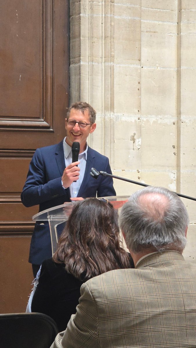 FrederiFerlicot's tweet image. Inauguration de la restauration des décors de la chapelle de la Vierge et des reliefs sculptés de l&apos;église Saint-Merry en présence du Maire de Paris Centre Ariel Weil, de Karen Taïeb, adjointe à la Maire de Paris Chargée du Patrimoine, du curé de Saint-Merry et des mécènes 👍