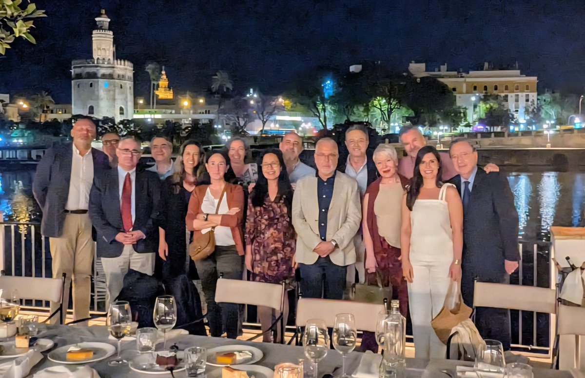 Xevi Xirgo (@xevi_xirgo) on Twitter photo Enhorabona <a href="/CAudiovisualAnd/">Consejo Audiovisual de AndalucĂa</a> pel vostre 20è aniversari i per l'organitzaciĂł de les jornades que avui hem celebrat. GrĂ cies per tot. Enhorabona <a href="/CAudiovisualAnd/">Consejo Audiovisual de AndalucĂa</a> pel vostre 20è aniversari i per l'organitzaciĂł de les jornades que avui hem celebrat. GrĂ cies per tot.