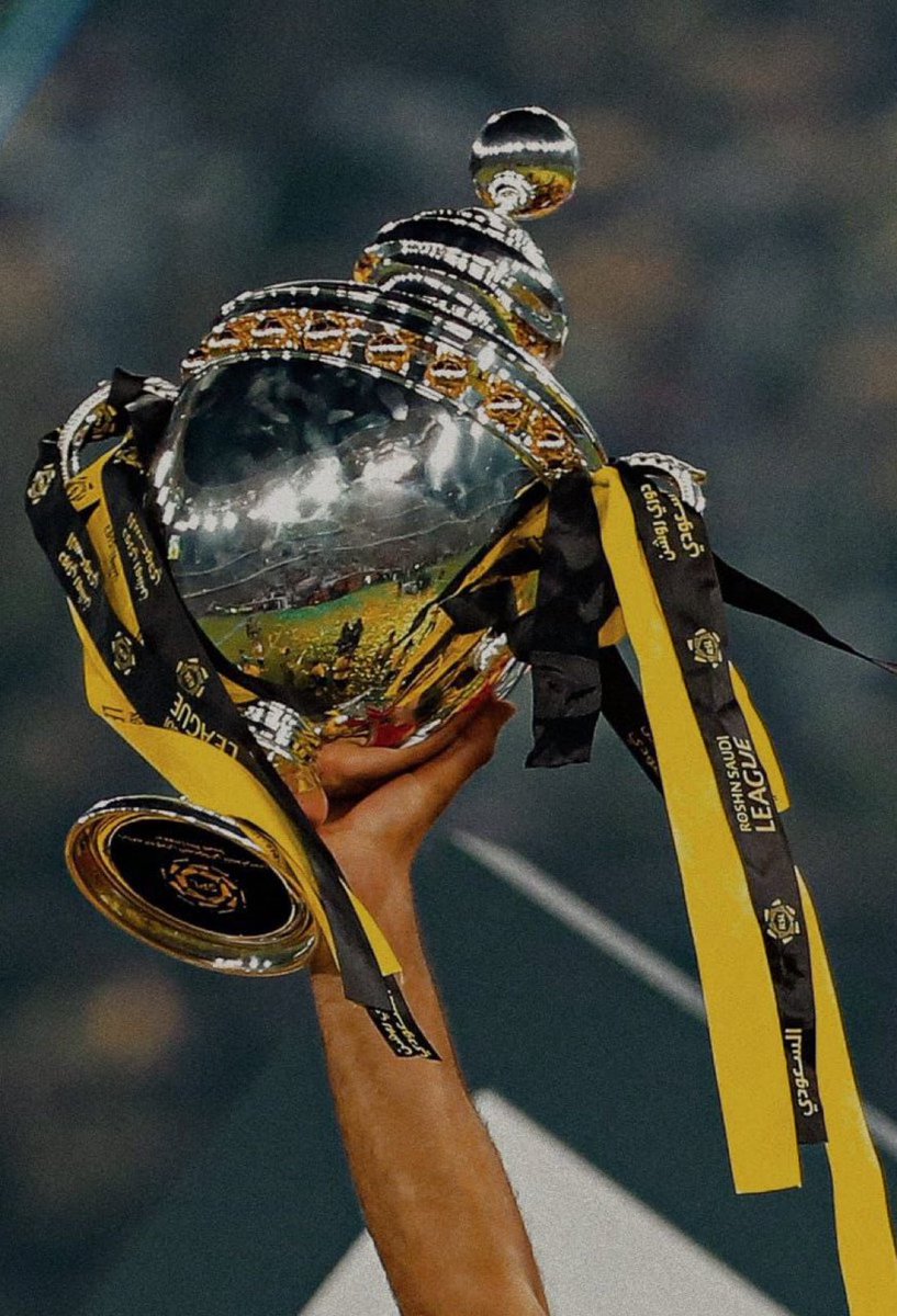 ___Fhd_'s tweet photo. الاتحاد بطل اعظم دوري
الاتحاد بطل اصعب دوري
الاتحاد بطل اقوى دوري

العميد يحسم اللقب الخامس عشر 🏆 https://t.co/KNdwCTbECy