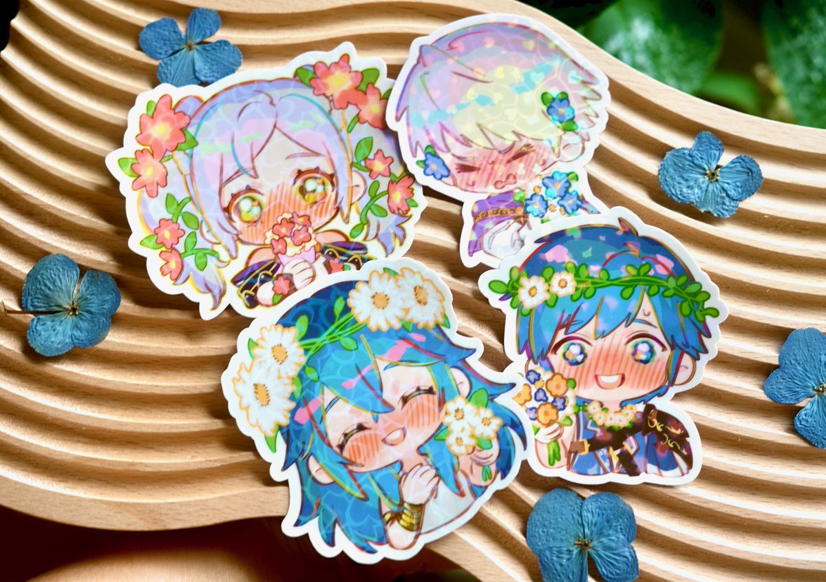 I made new holographic vinyl stickers based on FEH’s day of devotion banner featuring Chrom, Lucina, and the Robins~ Currently available at our shop (chumei.store)!