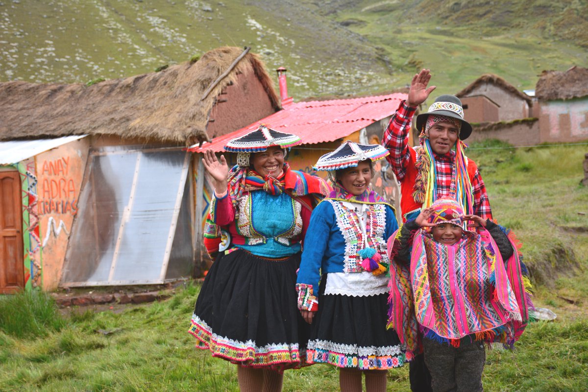 ADRAIntl's tweet image. Today is #InternationalDayofFamilies!
At ADRA, we believe every family deserves to live with dignity, hope, and love. We&apos;re honored to serve as the hands and feet of Jesus, supporting families worldwide.

#ServeHumanity #FaithInAction #FamilyIsLove #ADRA #BeTheHandsAndFeet