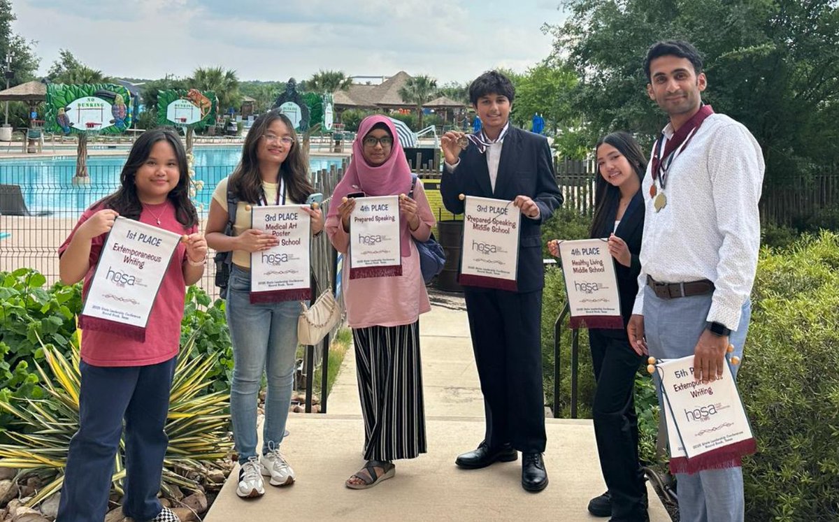 HarmonyEdu's tweet photo. Harmony HOSA students earned top honors at the 2025 Texas State Leadership Conference! 🏆

Next stop: International Conference in Nashville! 🌎

Read More ➡️ https://t.co/fYByaip7uM

#HPSHOSA #HOSA #ChargeUpTXHOSA #HPS25 #25YearsofHPS #HarmonyProud #FutureHealthLeaders https://t.co/xgVEmJwga1