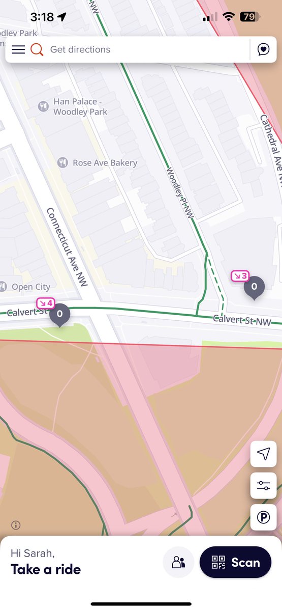 shmorgan37's tweet photo. @bikeshare begging you to please deliver more bikes to Woodley Park on a consistent basis! These two stations are frequently empty or have less than 5 bikes. https://t.co/4fff9b6yWu