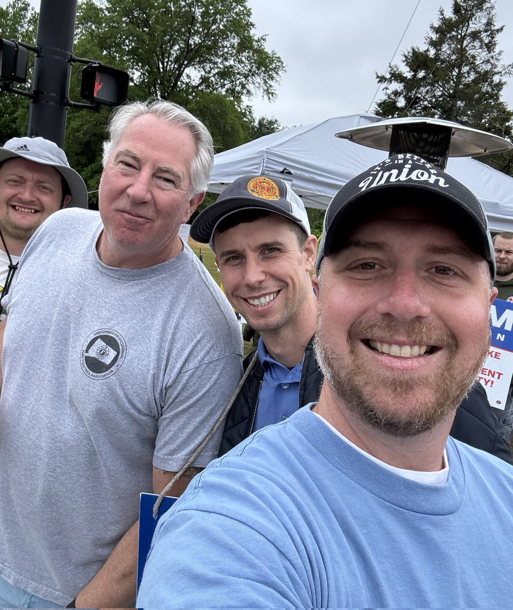 Machinists at Pratt are on Day 11 of their strike and still going strong!

It's past time management returns to the table and negotiates a fair contract with job security!

One day longer, one day stronger.