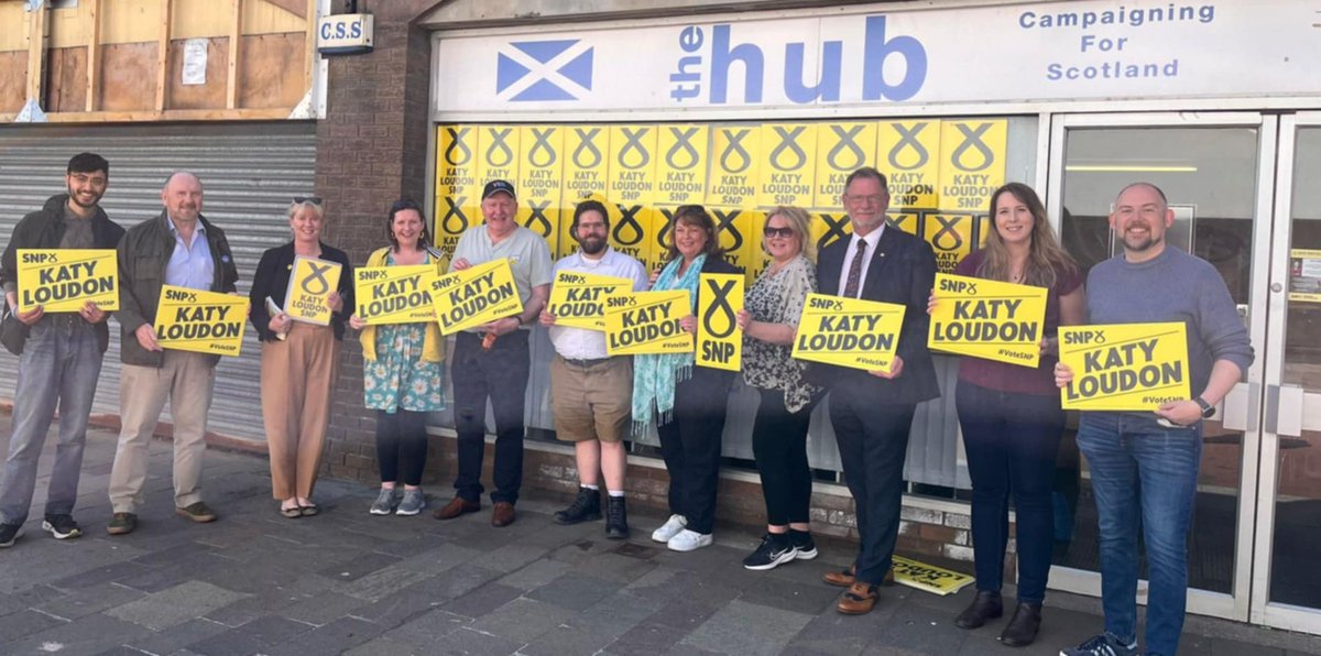 It's been a full-on week in parliament - four committee meetings this week! - but I was glad to be able to find time to campaign in Hamilton🚗🙌

Katy Loudon will work hard for the constituency and the SNP, so make sure you vote for her on 5th June if you're in the constituency!