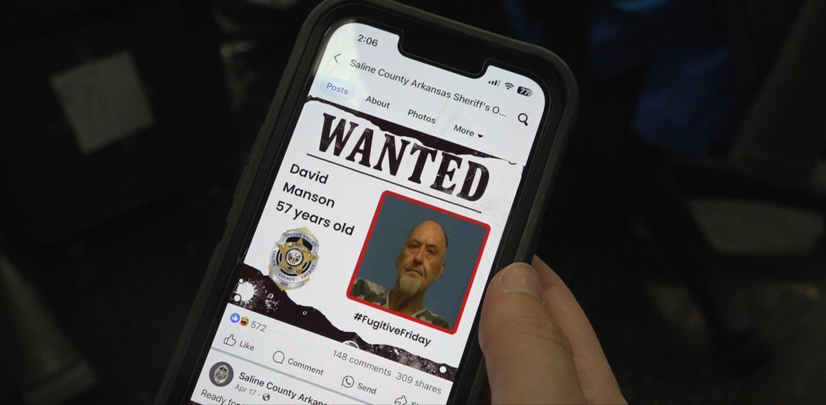 Brookebucknertv's tweet photo. 'Fugitive Friday' has grabbed the attention of hundreds of thousands...
Tonight at 5/6 I'll show you how this new social media initiative is helping the Saline County Sheriff's Office make arrests. https://t.co/MDZpIMiivP