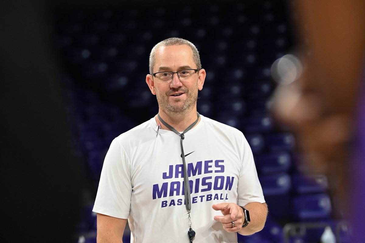 Dave Riggert (@daveriggert) on Twitter photo Listen to my conversation with James Madison Women's Basketball coach Sean O'Regan.
I caught up with Coach O to get an offseason update on his team after their historic 2024-25 season.
π bit.ly/3FbJ3QT
<a href="/JMUWBasketball/">JMU Women's Basketball</a> | <a href="/CoachOJMU/">Sean O'Regan</a> Listen to my conversation with James Madison Women's Basketball coach Sean O'Regan.
I caught up with Coach O to get an offseason update on his team after their historic 2024-25 season.
π bit.ly/3FbJ3QT
<a href="/JMUWBasketball/">JMU Women's Basketball</a> | <a href="/CoachOJMU/">Sean O'Regan</a>