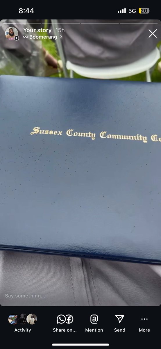 QuartiusByrdjr's tweet image. Degree in hand it’s been a pleasure 🤲🏾