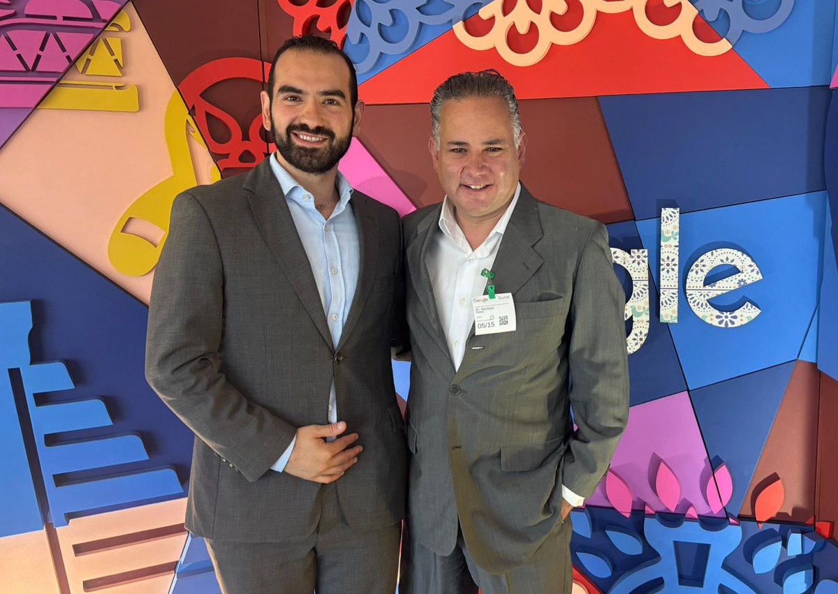 IMPI_Mexico's tweet photo. El Director General del #IMPI, Dr. @SNietoCastillo, participó como invitado especial en la reunión ‘La sociedad del riesgo’, donde se abordaron temas clave sobre #InteligenciaArtificial y #PropiedadIndustrial en el ámbito empresarial. https://t.co/Gl4OhN6Hw8