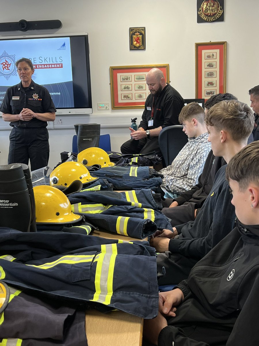 Colin Bruce (@colinbruce1980) on Twitter photo I want to say a huge thanks to the staff <a href="/sfrs_stgclafife/">SFRS Clacks-Fife-Stirling</a> for your support to our <a href="/ClacksEducation/">Clackmannanshire Council People Directorate</a> <a href="/ClacksCouncil/">Clackmannanshire Council</a> young people.
I loved my visit to see them flourish with the support and challenge.
Well done <a href="/ClacksVirtualHT/">Virtual Headteacher</a>, Support staff and the CALA team, great work. I want to say a huge thanks to the staff <a href="/sfrs_stgclafife/">SFRS Clacks-Fife-Stirling</a> for your support to our <a href="/ClacksEducation/">Clackmannanshire Council People Directorate</a> <a href="/ClacksCouncil/">Clackmannanshire Council</a> young people.
I loved my visit to see them flourish with the support and challenge.
Well done <a href="/ClacksVirtualHT/">Virtual Headteacher</a>, Support staff and the CALA team, great work.
