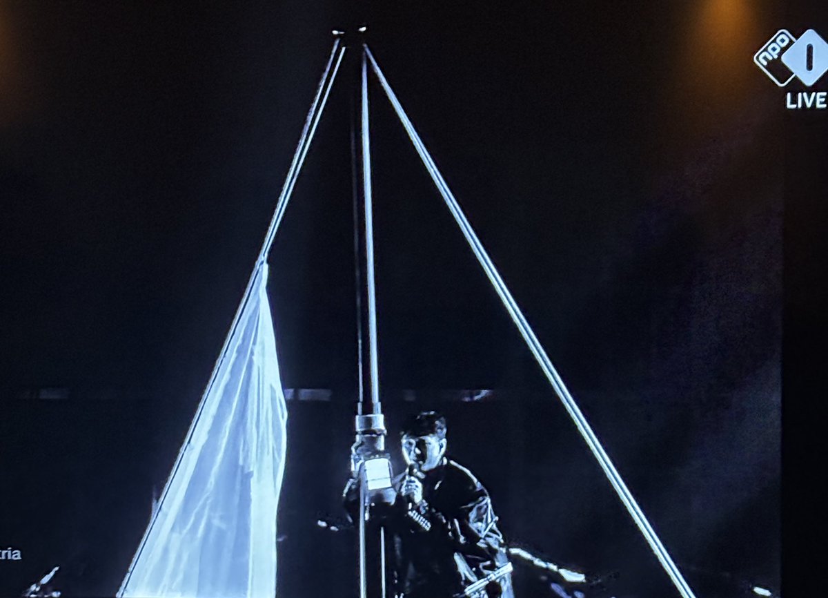 POV: als je tent weggewaaid is op de camping #Eurovision2025 #Eurovision #esf25 #esf2025 #songfestival