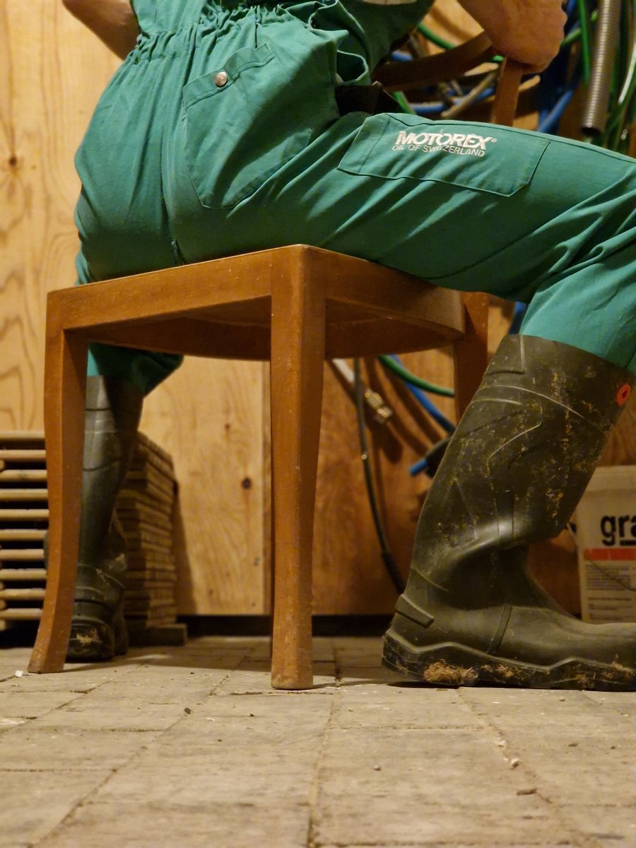 #motorex #puros #chill
Hmu for fun😈