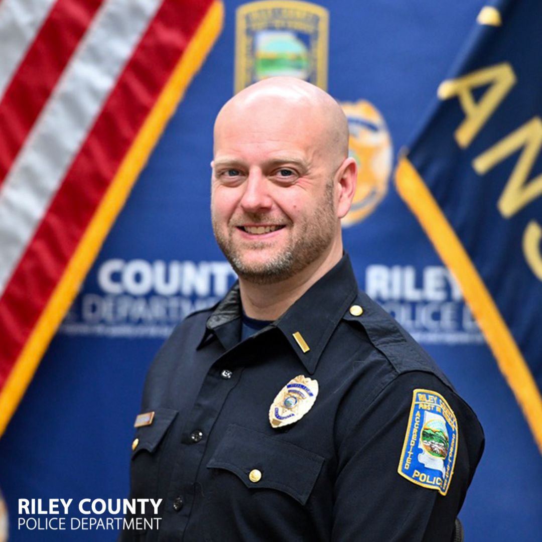 Join us in recognizing Dan Bortnick for his outstanding 20 years of service at RCPD!  Thank you for your hard work, integrity, and unwavering service. Here’s to 20 years of making a difference! 👏🌟