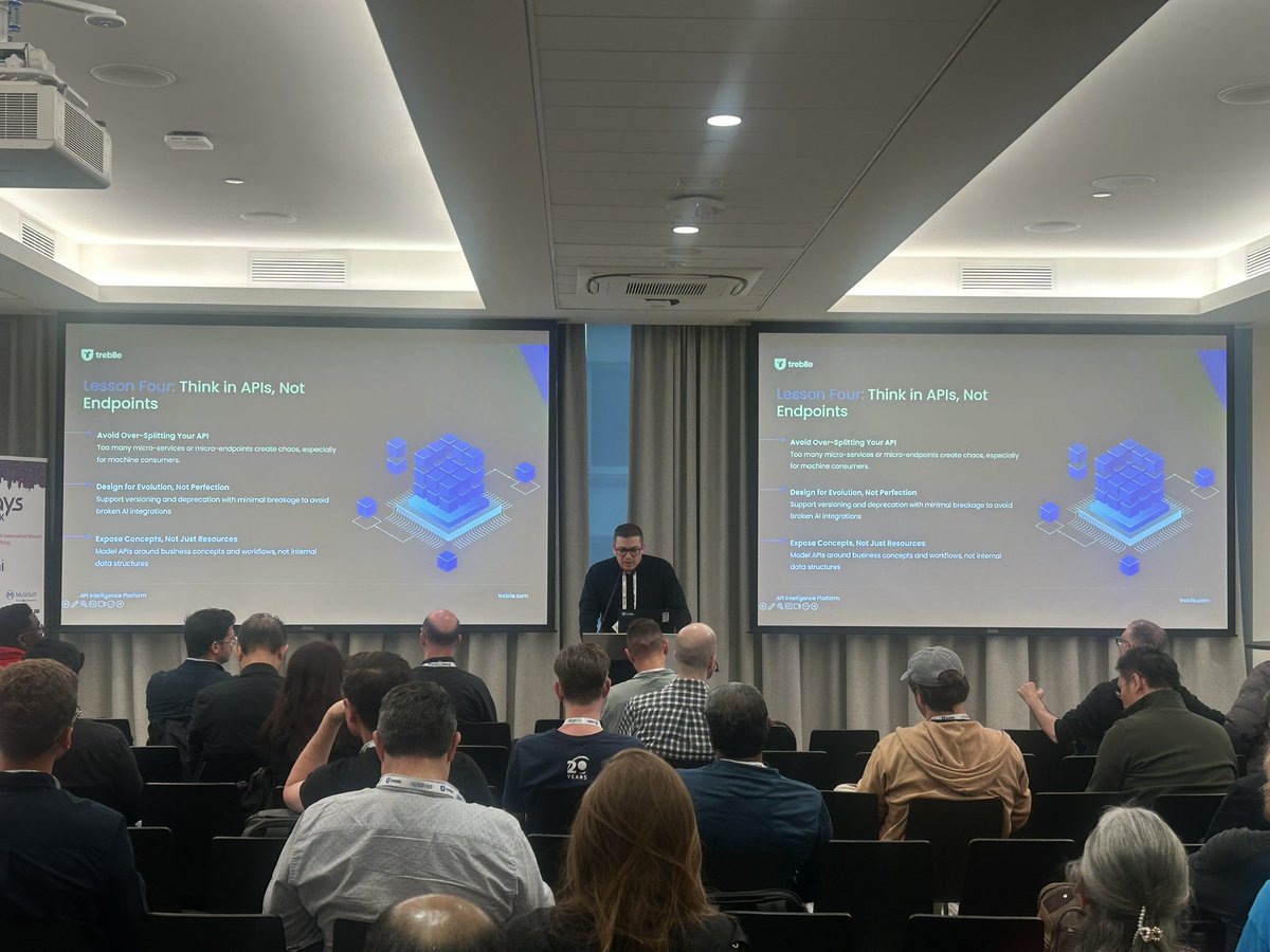 HarshaChelle's tweet image. “Think in APIs, not endpoints.”
My favorite of the 5 hard-earned lessons from “Designing Enterprise APIs in the AI Age: 5 Hard-Earned Lessons” by @cindreta at #apidaysnyc
A mindset shift every modern API team needs.
@treblleapi #DevEx #APIstrategy #AIreadyAPIs