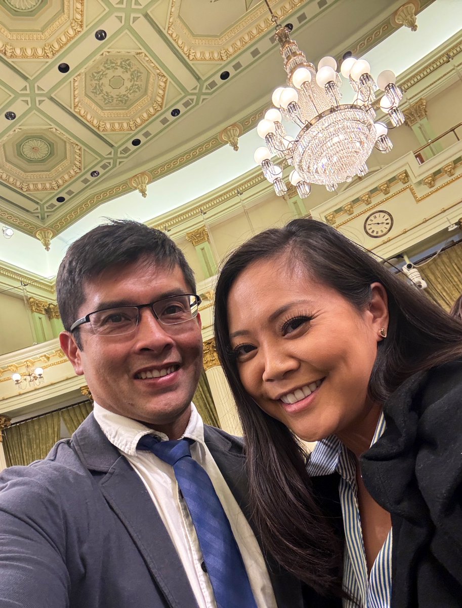 StevieAngeles's tweet image. 🇵🇭 Happy #APAHM 🇵🇭 @MeridenAngeles &amp;amp; I were thrilled to visit CA State Capitol to see our dear Lisa Lew honored. Extra specials as she was brought in by another dear friend @AsmCaloza for her first #APIHeritageMonth in Sacramento. Mabuhay!