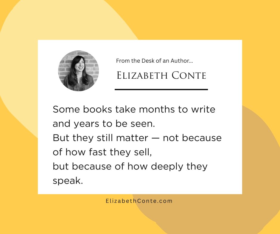 Writerdeeva's tweet image. #writerscommunity #writersoftwitter #Authors #authorscommunity #AuthorsOfTwitter #authorlife #writers #books #booklovers #readerscommunity