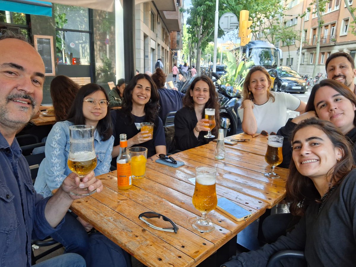 gesalbla's tweet image. First of many after works of the Neuroimaging group. Happy to see this team growing.
@BarcelonaBeta