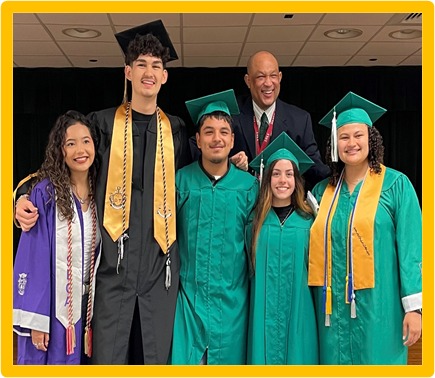 BecomingDrTodd's tweet photo. Again, Winship is proud to annouce that the Spring HS valedictorian, Avery Wesley, and salutatorian, Elizabeth Upton, are former Winship students! #StudentFocused #ContinuouslyGrows @SpringISD @WinshipES https://t.co/iUXnQPogic