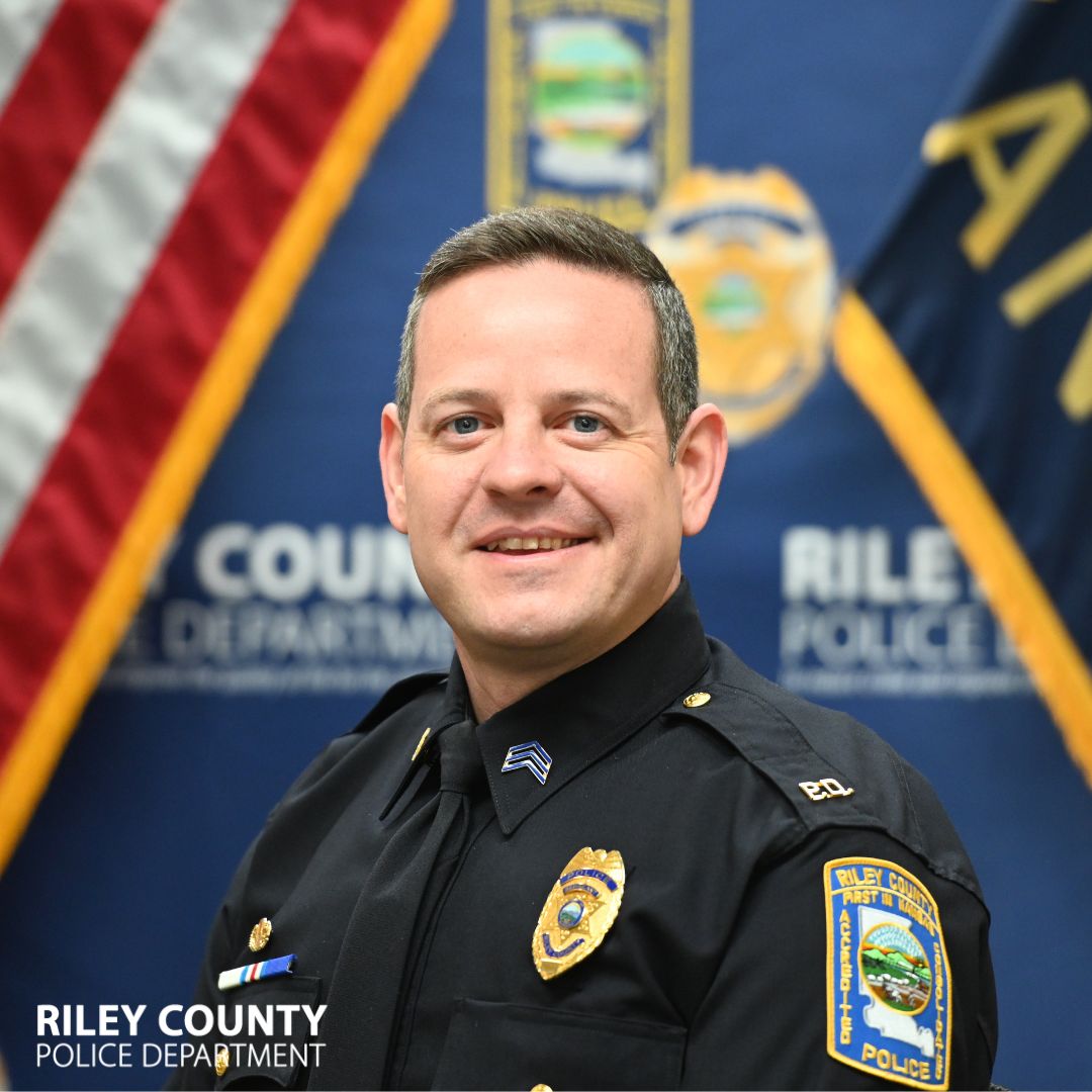 Today, we celebrate Dustin Weiszbrod for his incredible 20 years of service at RCPD!  Thank you for two decades of hard work, leadership, and service. Here’s to many more years of success! 👏🌟