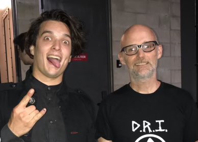 me n’ mobeski mobylicious . mobe money mobe moblems 
#moby