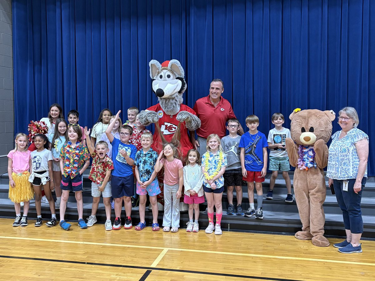 Tim Grunhard (@grunny61) on Twitter photo Great day today at Belinder Elementary School today … KC Wolf and I celebrating the students rocking reading week … so proud of these kids! <a href="/kc_ambassadors/">Kansas City Ambassadors</a> <a href="/Chiefs/">Kansas City Chiefs</a> Great day today at Belinder Elementary School today … KC Wolf and I celebrating the students rocking reading week … so proud of these kids! <a href="/kc_ambassadors/">Kansas City Ambassadors</a> <a href="/Chiefs/">Kansas City Chiefs</a>
