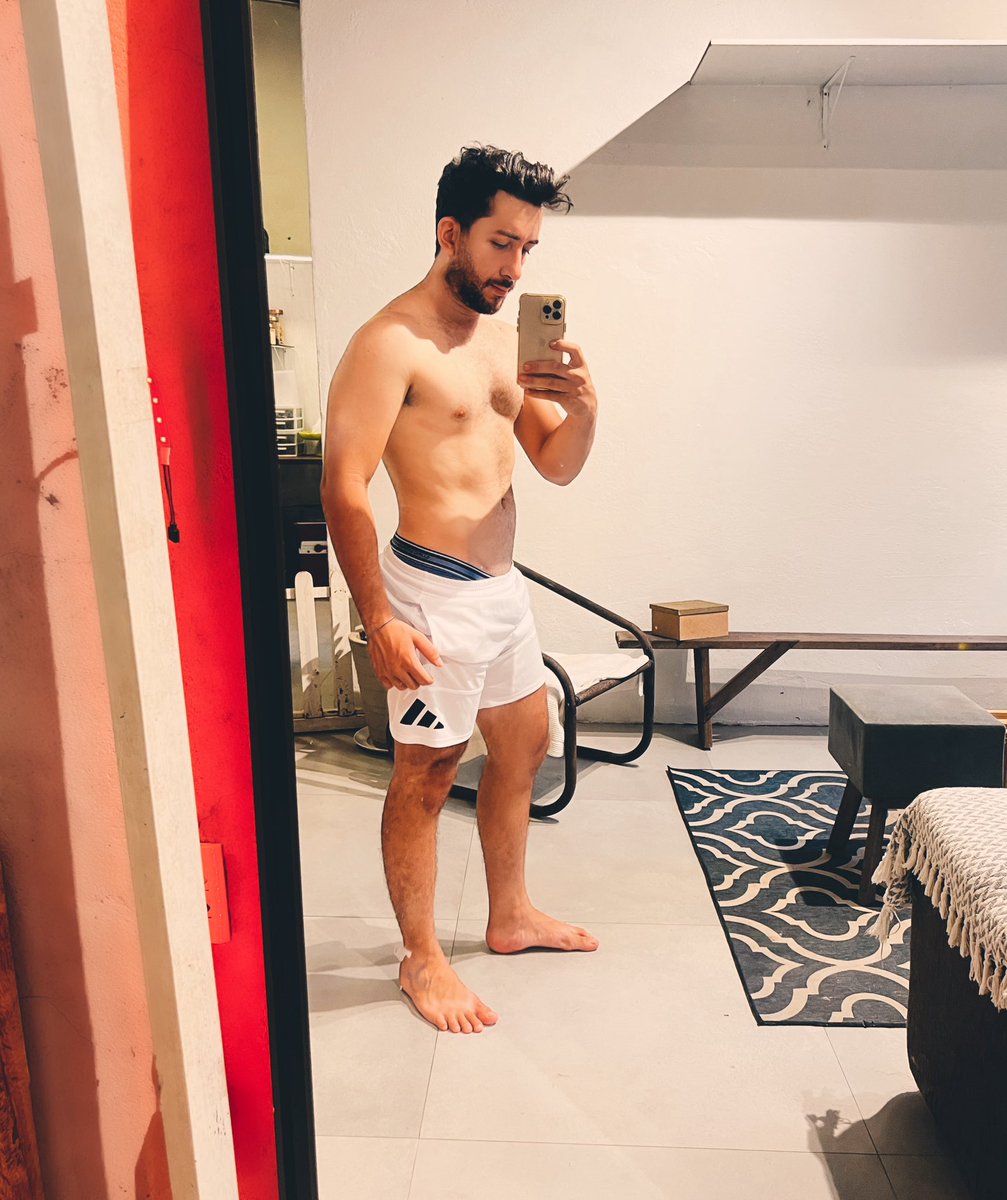 andreh_castroh's tweet photo. Fazia séculos que eu não usava o VSCO https://t.co/kxl4YUXeBB