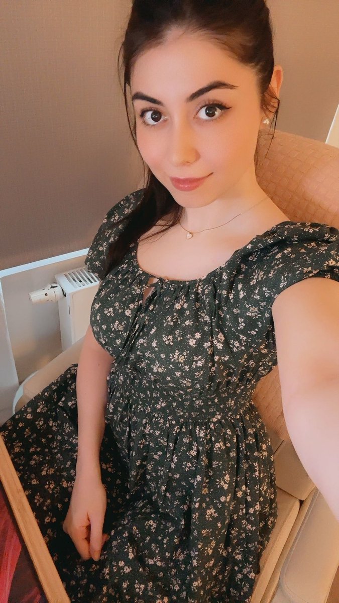 Val 🌺 (@katsaurus) on Twitter photo THE INTERVIEWS WERE NERVE-WRACKING AND I’M SO AWKWARD ON CAMERA, but it was so much fun to be part of shooting a content video for the first time 🥹 thank you so much for inviting me <a href="/GIANTXLeague/">GIANTX League of Legends</a> 🫶🏻 THE INTERVIEWS WERE NERVE-WRACKING AND I’M SO AWKWARD ON CAMERA, but it was so much fun to be part of shooting a content video for the first time 🥹 thank you so much for inviting me <a href="/GIANTXLeague/">GIANTX League of Legends</a> 🫶🏻