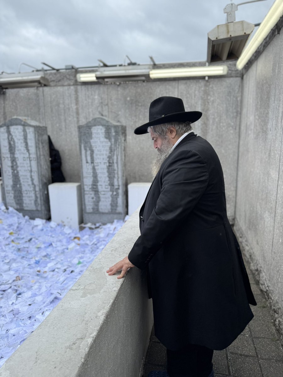 May the Almighty hear my pray and perform great miracles for all of us!