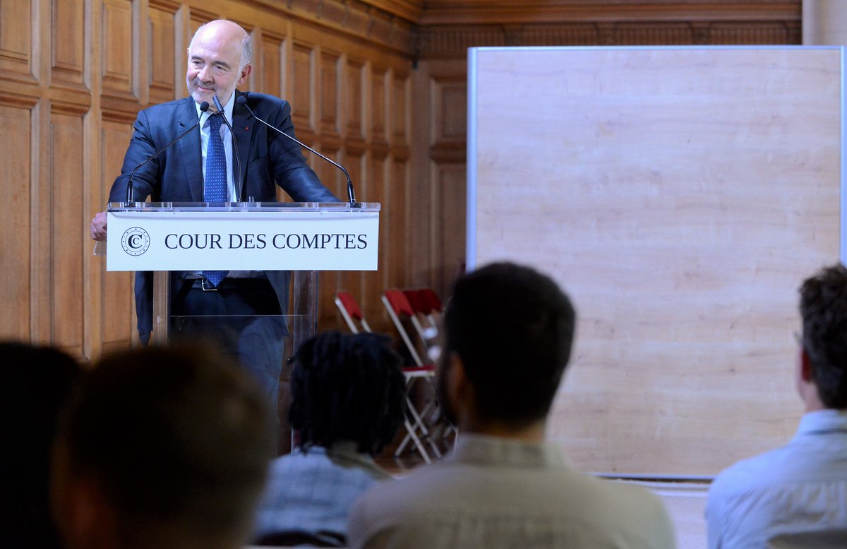 Courdescomptes's tweet image. 🤝 La Cour a accueilli des jeunes suivis par @LaCordeeAsso, engagée pour l'#égalité des chances et la #diversité sociale au sein de la fonction publique.
Au programme : découverte du Palais Cambon, présentation des métiers, et rencontre avec le Premier président @pierremoscovici.