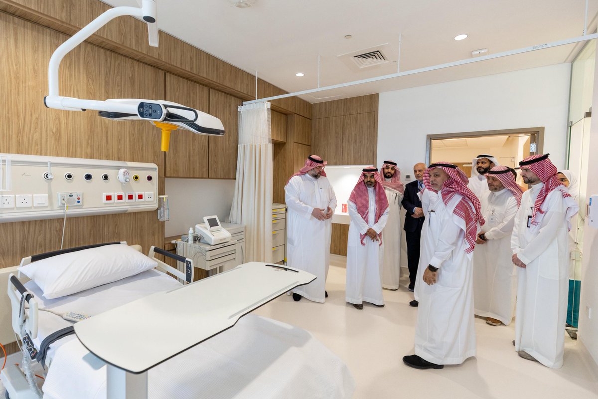 تشرفنا في مستشفى د. سليمان فقيه⁩ بالمدينة المنورة باستقبال معالي أمين منطقة #المدينة_المنورة، المهندس فهد البليهشي <a href="/fahadbuliheshi/">فهد البليهشي</a>، وذلك في زيارة ميدانية اطّلع خلالها على سير العمل ومراحل التشغيل الأولية لمرافق المستشفى، وتأتي الزيارة ضمن حرص معاليه على متابعة المشاريع التنموية