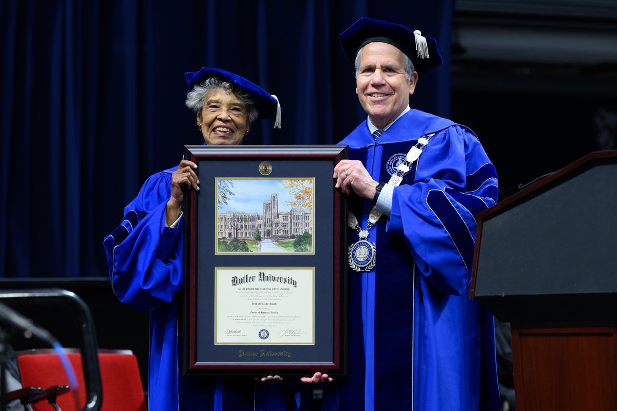 Throwback to a weekend full of celebration, cheers, and see-you-laters. 🥺 🎓