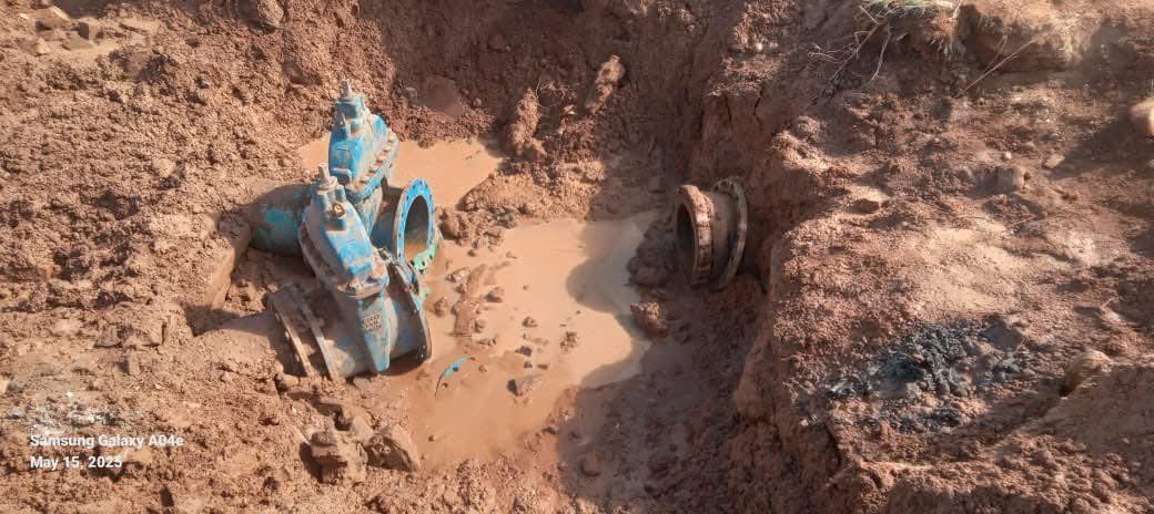 PUBLIC NOTICE: WATER SHORTAGES DUE TO PIPE BURST DIGWALE AND V3 BULK WATER PIPELINES

On the 14 May 2025  the Digwale and V3 bulk supply pipelines experienced pipe bursts  and water supply to Digwale and V3 resevoirs had to be stop due to the pipe leakages.