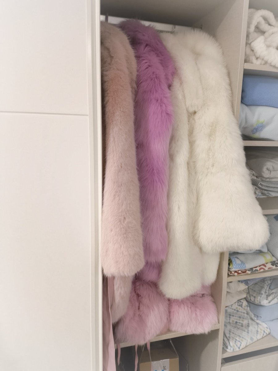 pinkdollval's tweet image. All my 4 coats 🩷 which one is your favourite? #fur #furcoat