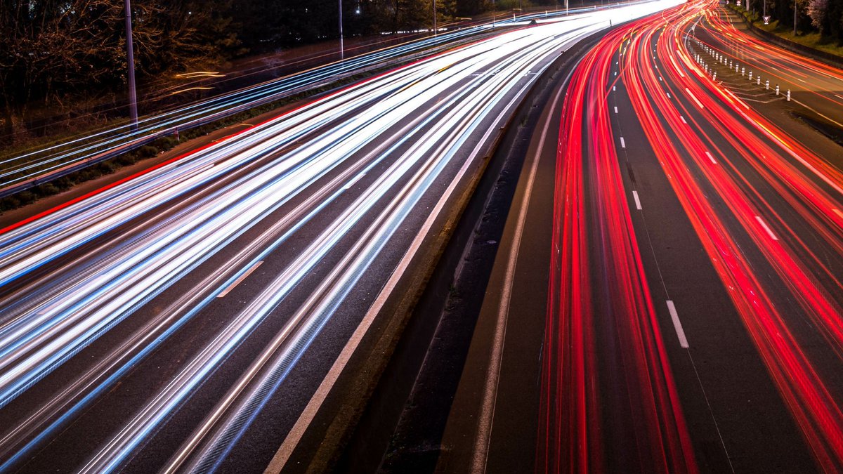 LuceverdeRoma's tweet image. 🚧 #News | #lavori | #chiusure | Tangenziale Est 

⛔Dal #15maggio al #31maggio in fascia oraria 23:00/6:00, chiuso il tratto sopraelevato tra Viale Castrense e Largo Passamonti in direzione Salaria 

ℹ👉 buff.ly/UnBHFx7 

#Luceverde