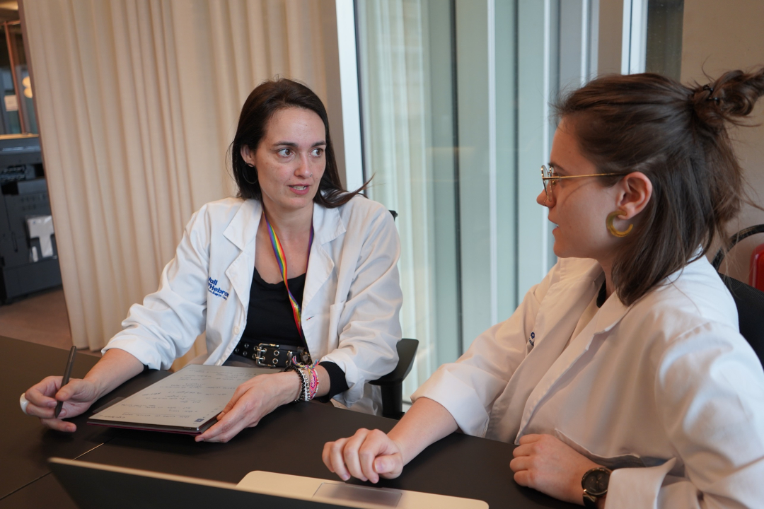 Vall d'Hebron Institut de Recerca (@vhir_) on Twitter photo Researchers at <a href="/vallhebron/">Vall d'Hebron</a> and <a href="/IRSJD_info/">Institut de Recerca Sant Joan de Déu</a> highlight the need of improving air quality for the benefit of mental health. A study shows that air pollution and green spaces influence emotional and behavioural disorders in children.
Know more: vallhebron.social/pollution-psyc… Researchers at <a href="/vallhebron/">Vall d'Hebron</a> and <a href="/IRSJD_info/">Institut de Recerca Sant Joan de Déu</a> highlight the need of improving air quality for the benefit of mental health. A study shows that air pollution and green spaces influence emotional and behavioural disorders in children.
Know more: vallhebron.social/pollution-psyc…