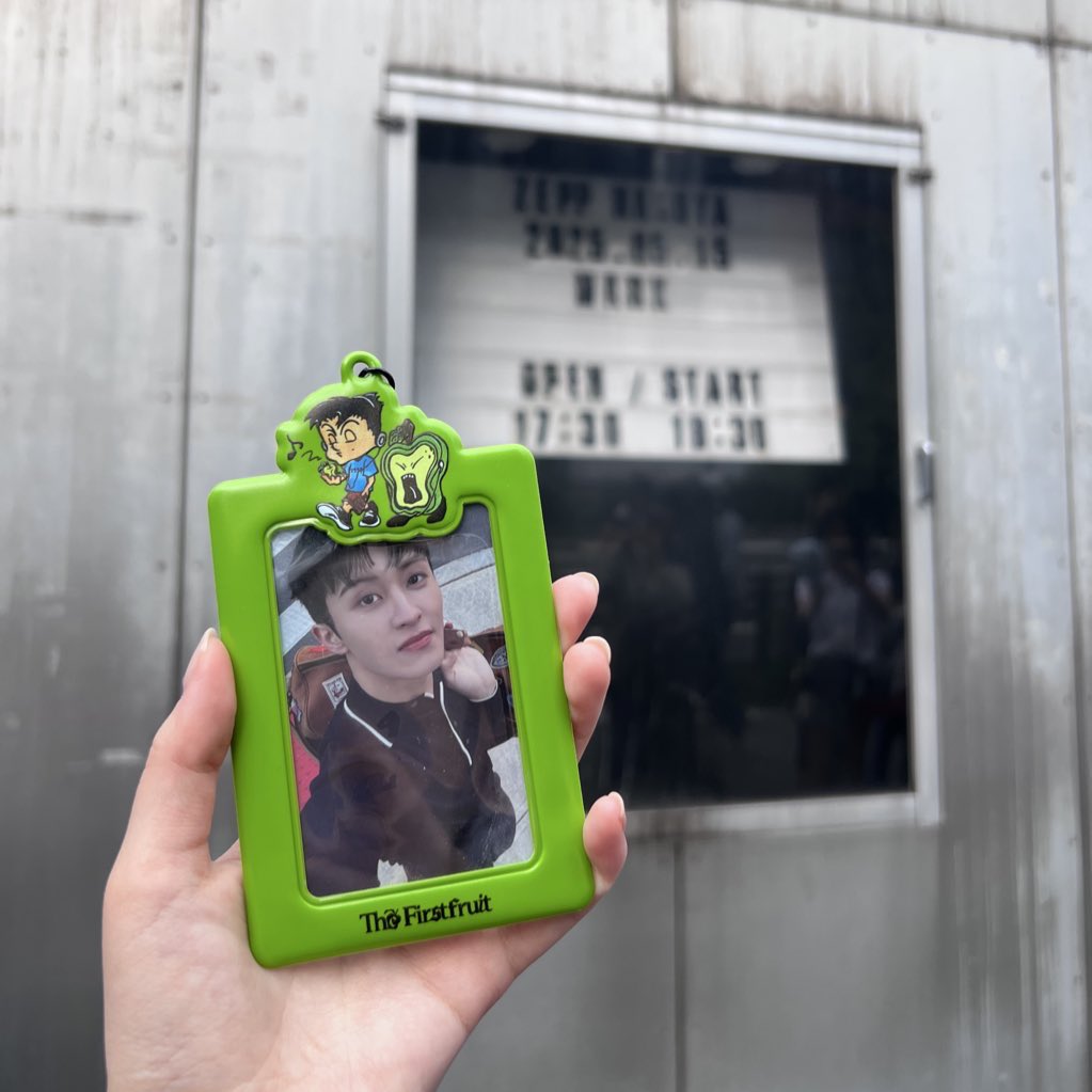 exonct_kk's tweet photo. マークのショーケースよかった〜〜🫑🥺✨
幸せな時間をありがとう🙂‍↕️

＃マーク #MARK ＃마크
#TheFirstfruit #MARK_TheFirstfruit
#NCT #NCT127 #NCTDREAM https://t.co/KHkZf8cxSn